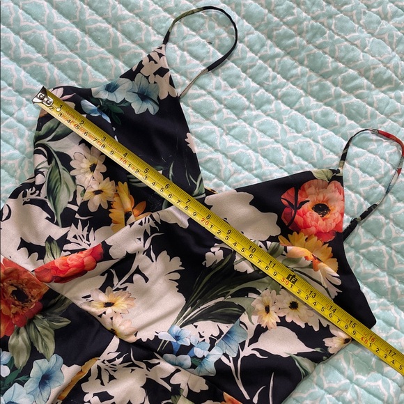 anthropologie yummy Kim dark floral wide leg jumpsuit with spaghetti straps - Picture 6 of 8